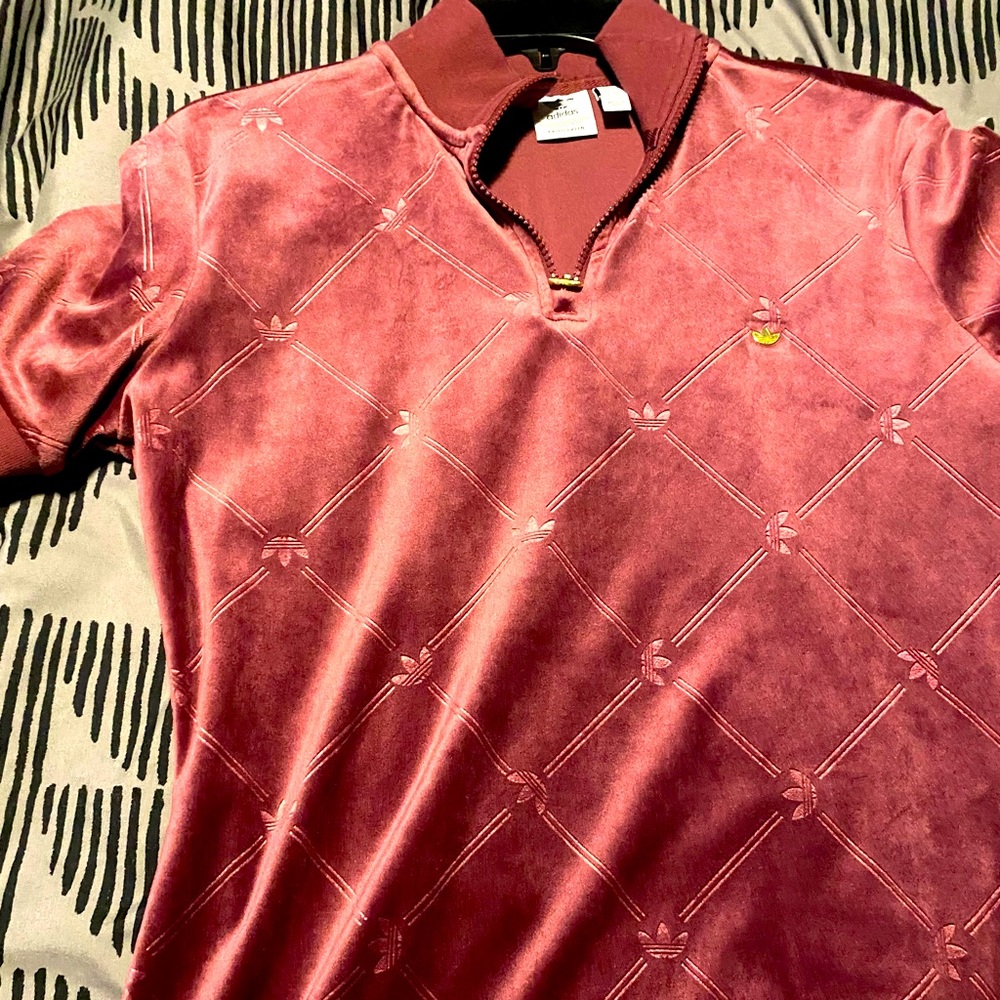 SHORT SLEEVE DRESS WITH HIGH COLLAR IN VELVET WITH EMBOSSED ADIDAS MONOGRAM (L)